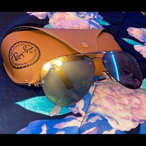 Blue Mirrored Ray-Ban Sunglasses